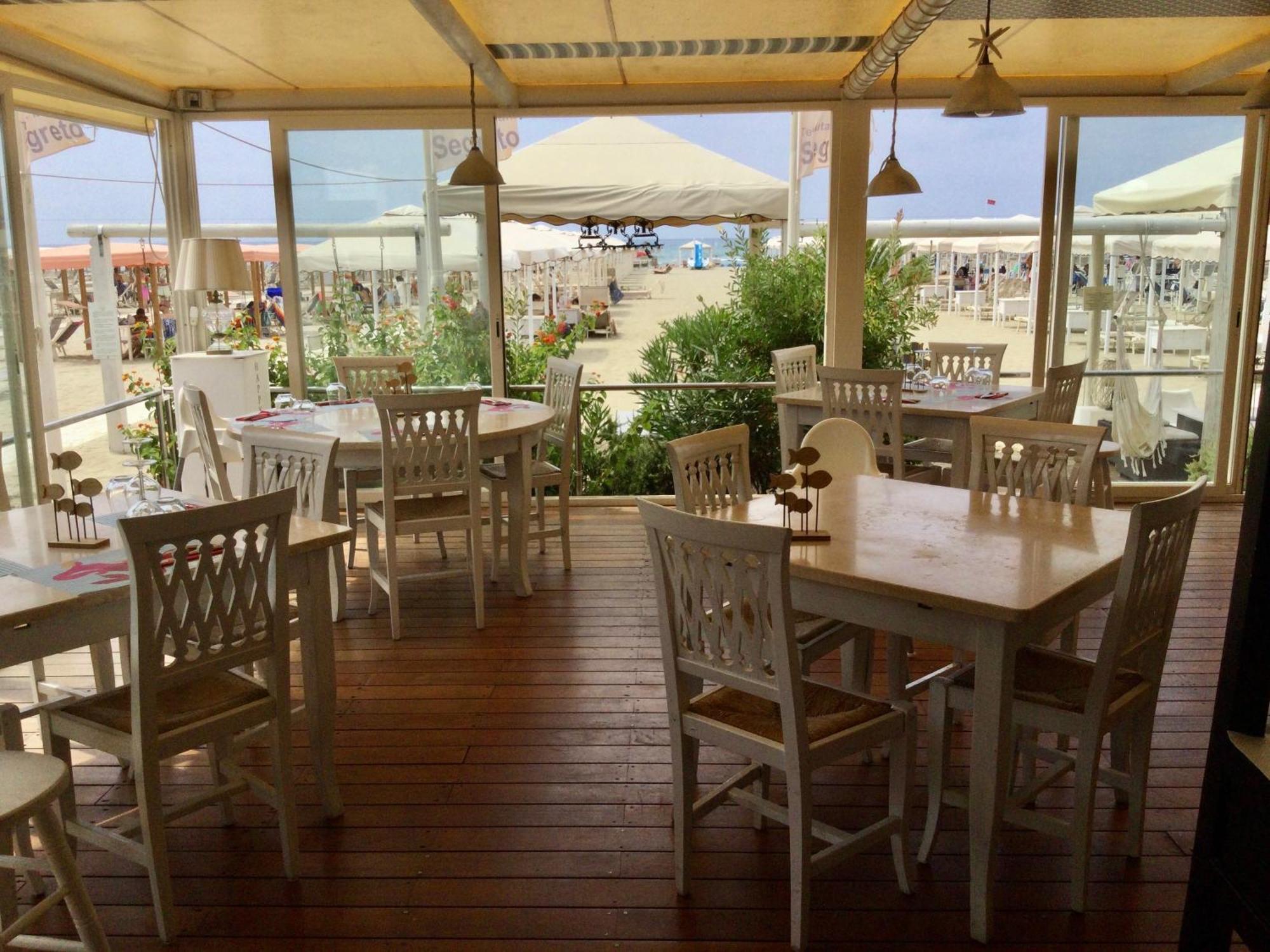 Danio Beach House Lido di Camaiore Eksteriør billede