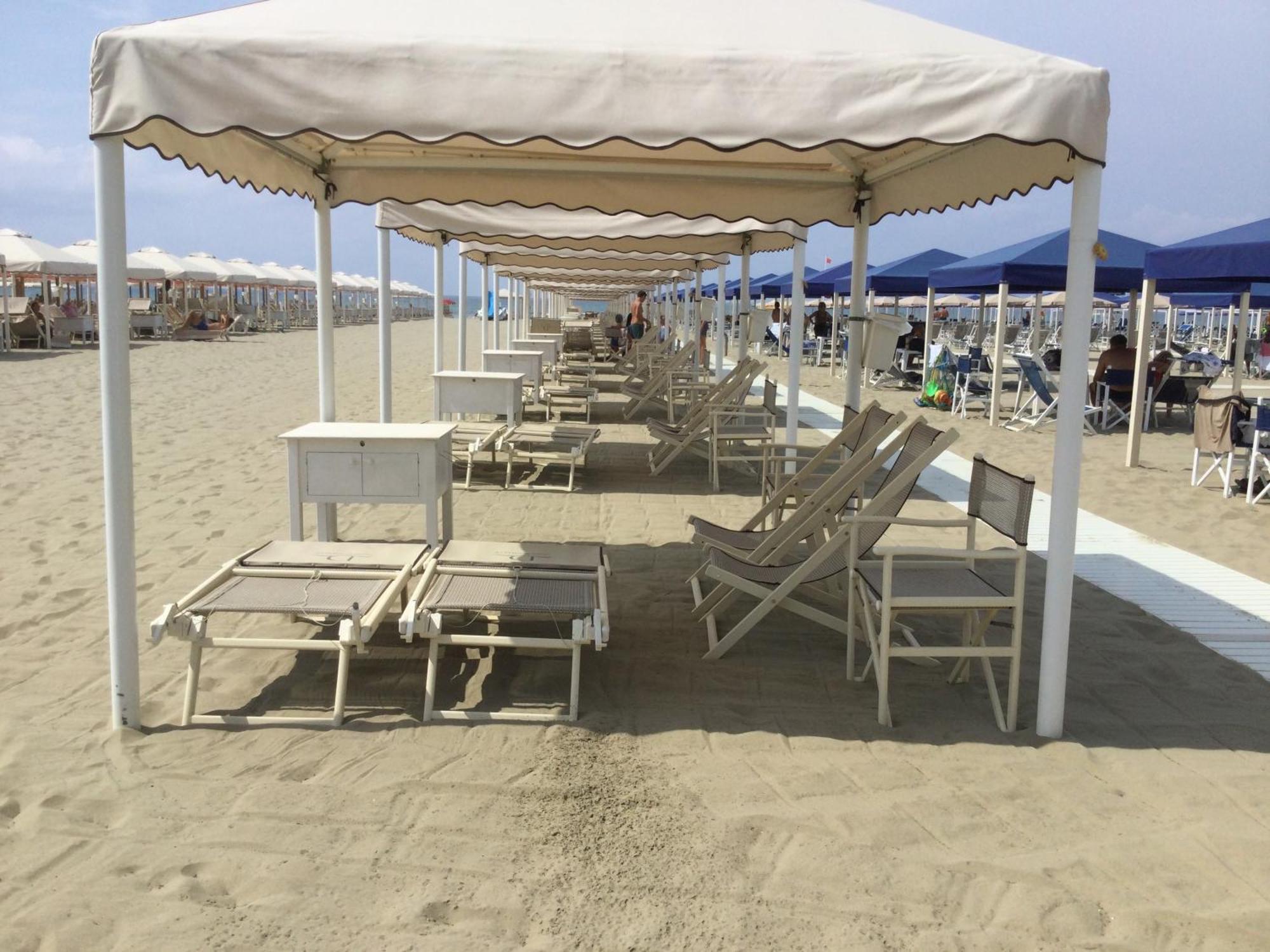 Danio Beach House Lido di Camaiore Eksteriør billede